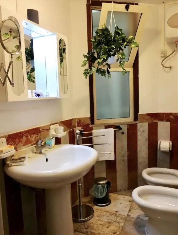 Maya'S Apartment Close To Ballaro Market And Central Station ปาแลร์โม ภายนอก รูปภาพ
